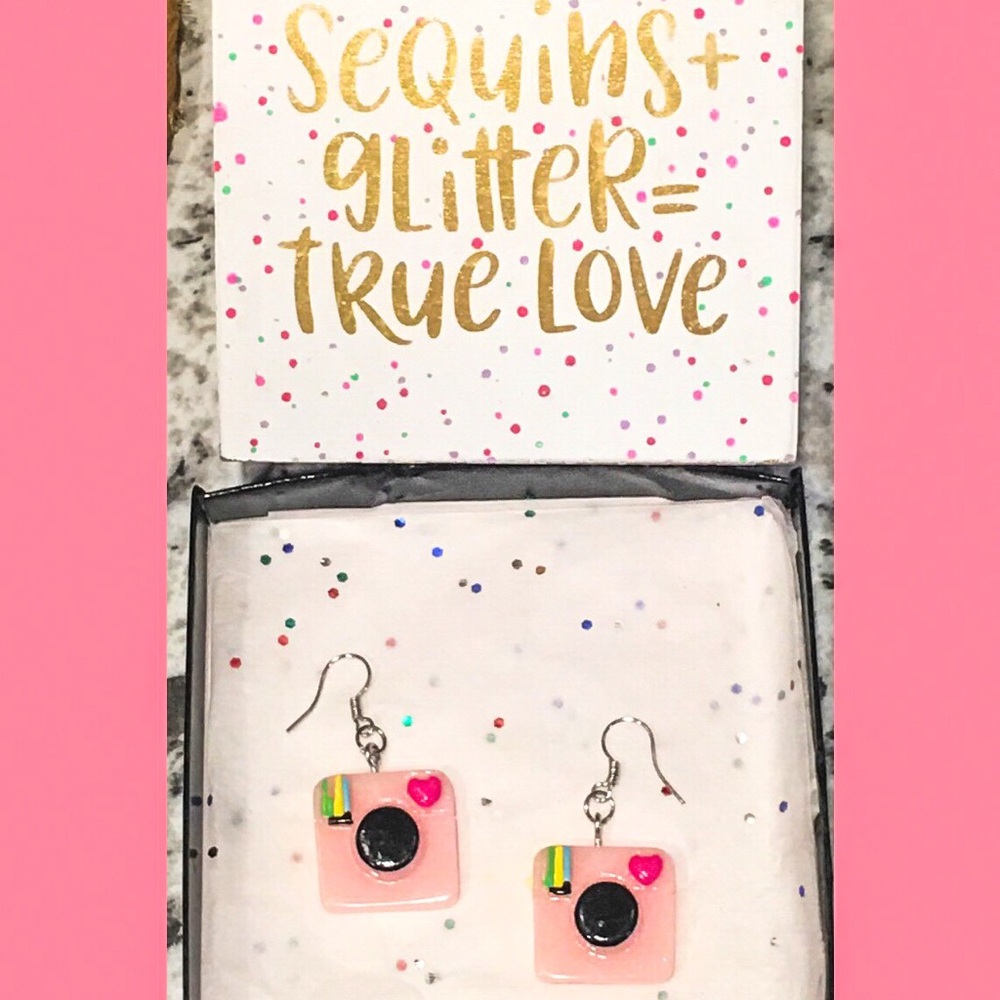 Cute pink “insta” earrings!
